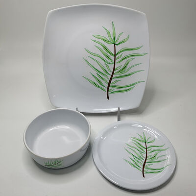 ভালো দাম Food Grade Tableware Raw Material Melamine Moulding Compound With 2-4μm Particle Size And ≤0.2% Volatile Matter Content অনলাইন