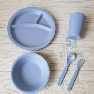 ভালো দাম উচ্চ কাটিয়া শক্তি Melamine ডিনার সেট সঙ্গে চকচকে সমাপ্তি 10Mpa বেশী অনলাইন