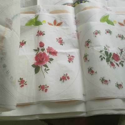 ভালো দাম টেবিলওয়্যার প্রিন্টিংয়ের জন্য 40G 45G 100% উজ্জ্বলতা মেলামাইন ওভারলে পেপার অনলাইন